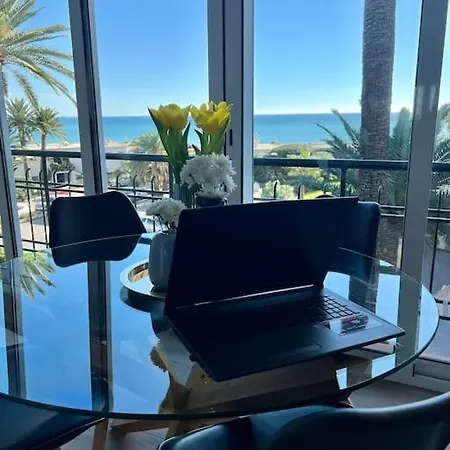 公寓 Ventana Al Mar Pool And Access With Elevator *