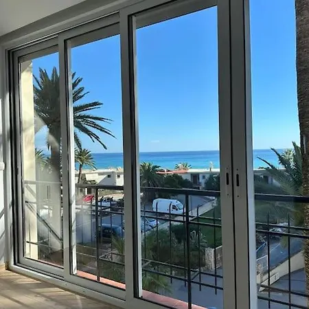 Ventana Al Mar Pool And Access With Elevator شقة