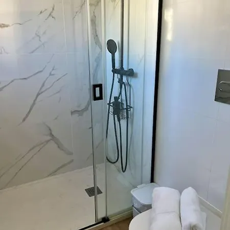 Ventana Al Mar Pool And Access With Elevator شقة توريمولينوس