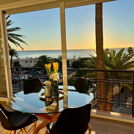 아파트 Ventana Al Mar Pool And Access With Elevator