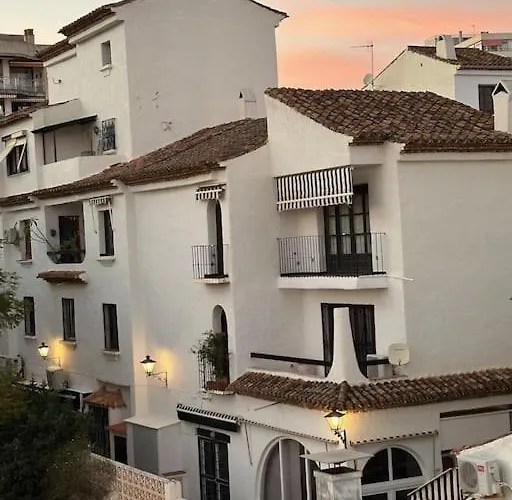 Ventana Al Mar Pool And Access With Elevator Torremolinos